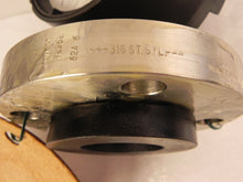 Load image into Gallery viewer, Wika Gauge 4-1/2" Liquid Filled - Advance Operations