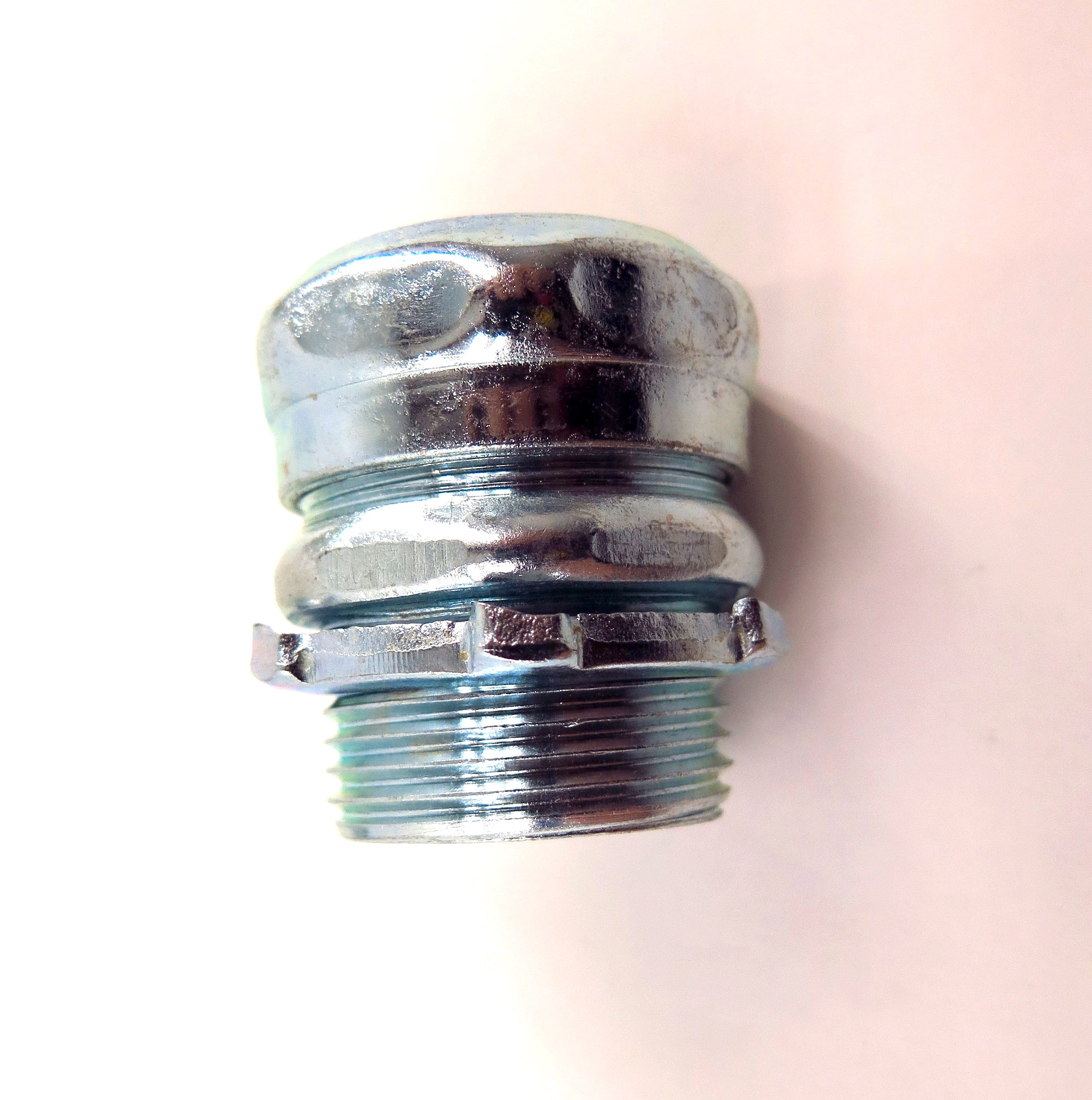 Thomas & Betts CI5608 EMT Compression Fitting Connector 1" Steel (25) - Advance Operations