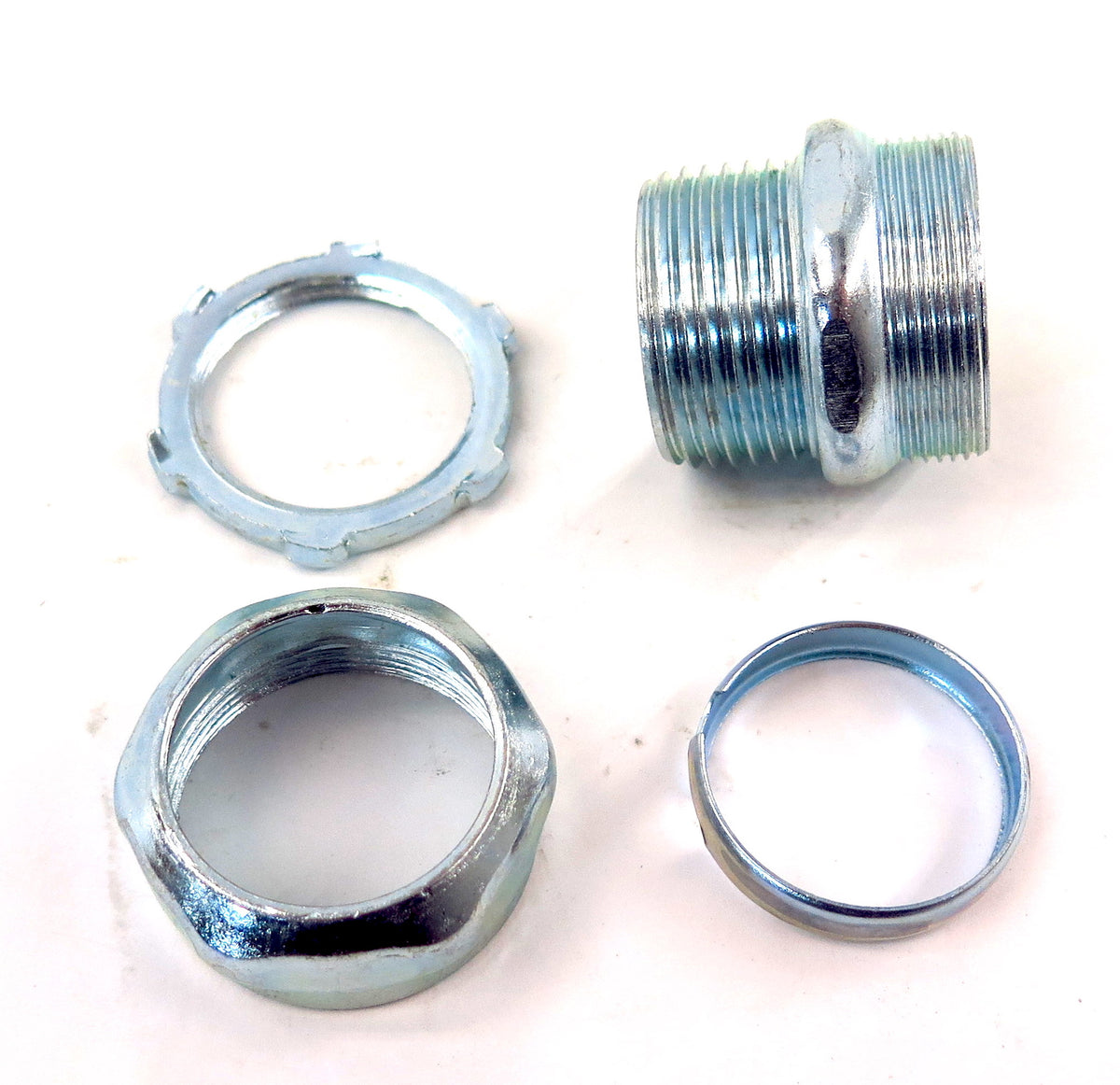 Thomas & Betts CI5608 EMT Compression Fitting Connector 1" Steel (25) - Advance Operations