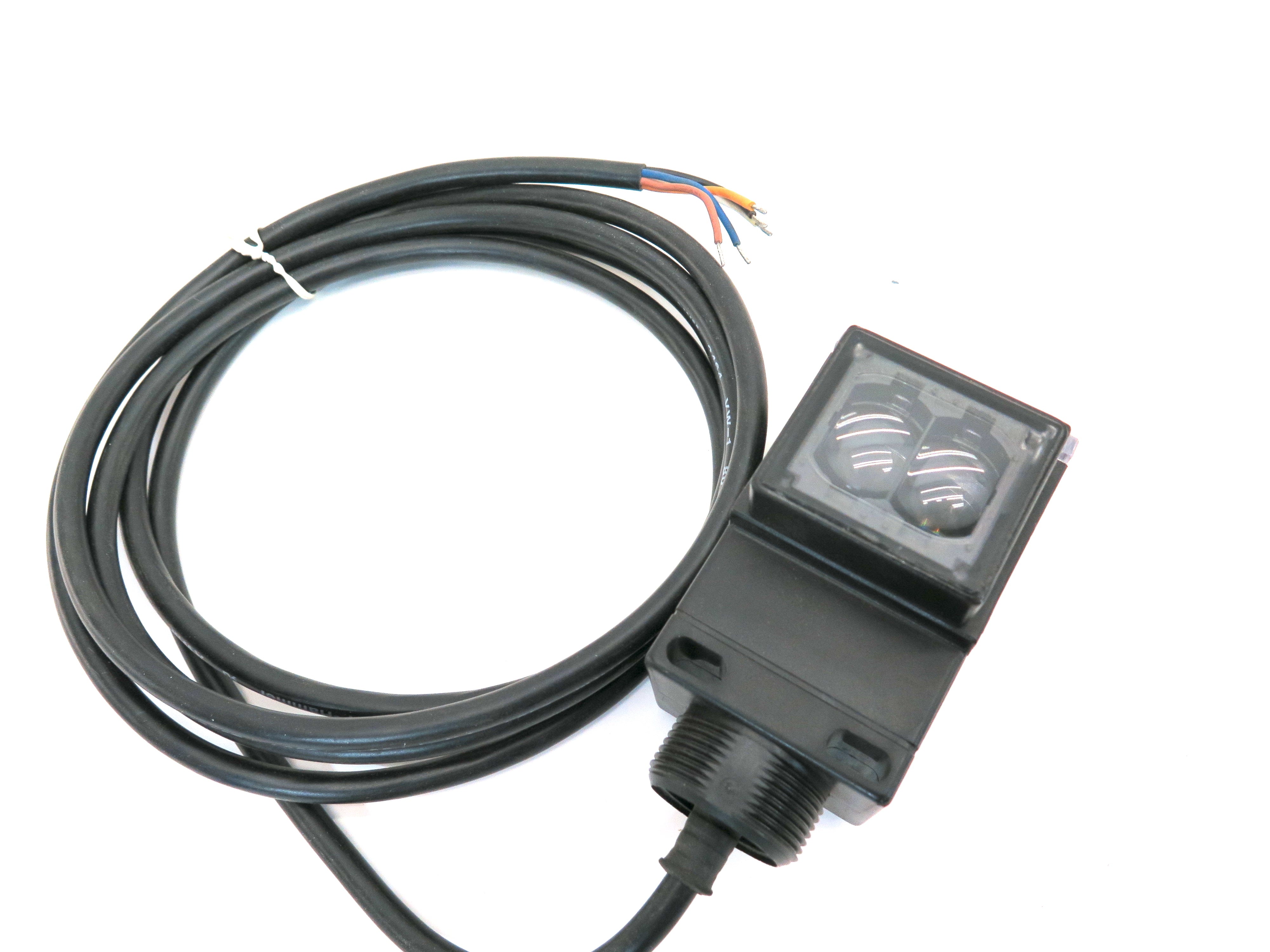 Cutler-Hammer 1351E-6514 Reflective Photo Control 10Ft - Advance Operations