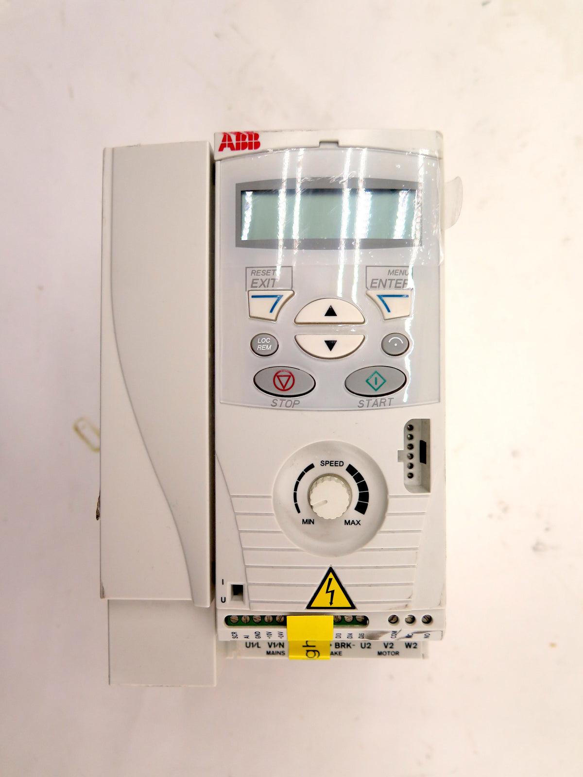 ABB ACS150-03U-09A8-2 AC Drive 3HP (2.2kW) 200-240V - Advance Operations