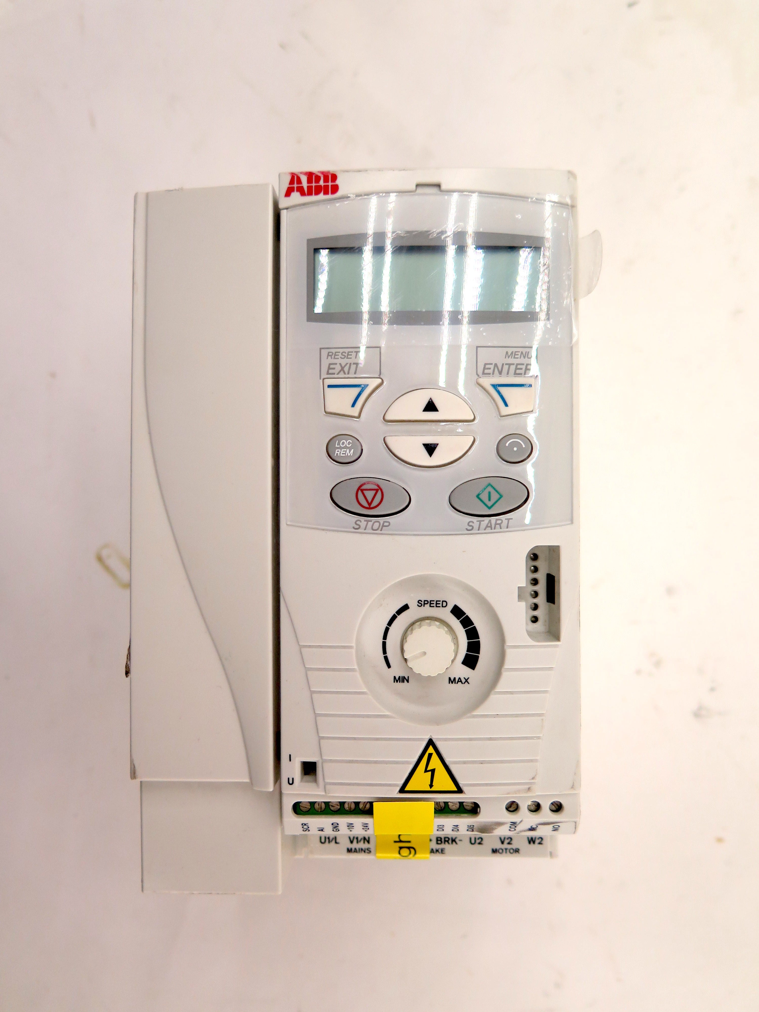 ABB ACS150-03U-09A8-2 AC Drive 3HP (2.2kW) 200-240V - Advance Operations