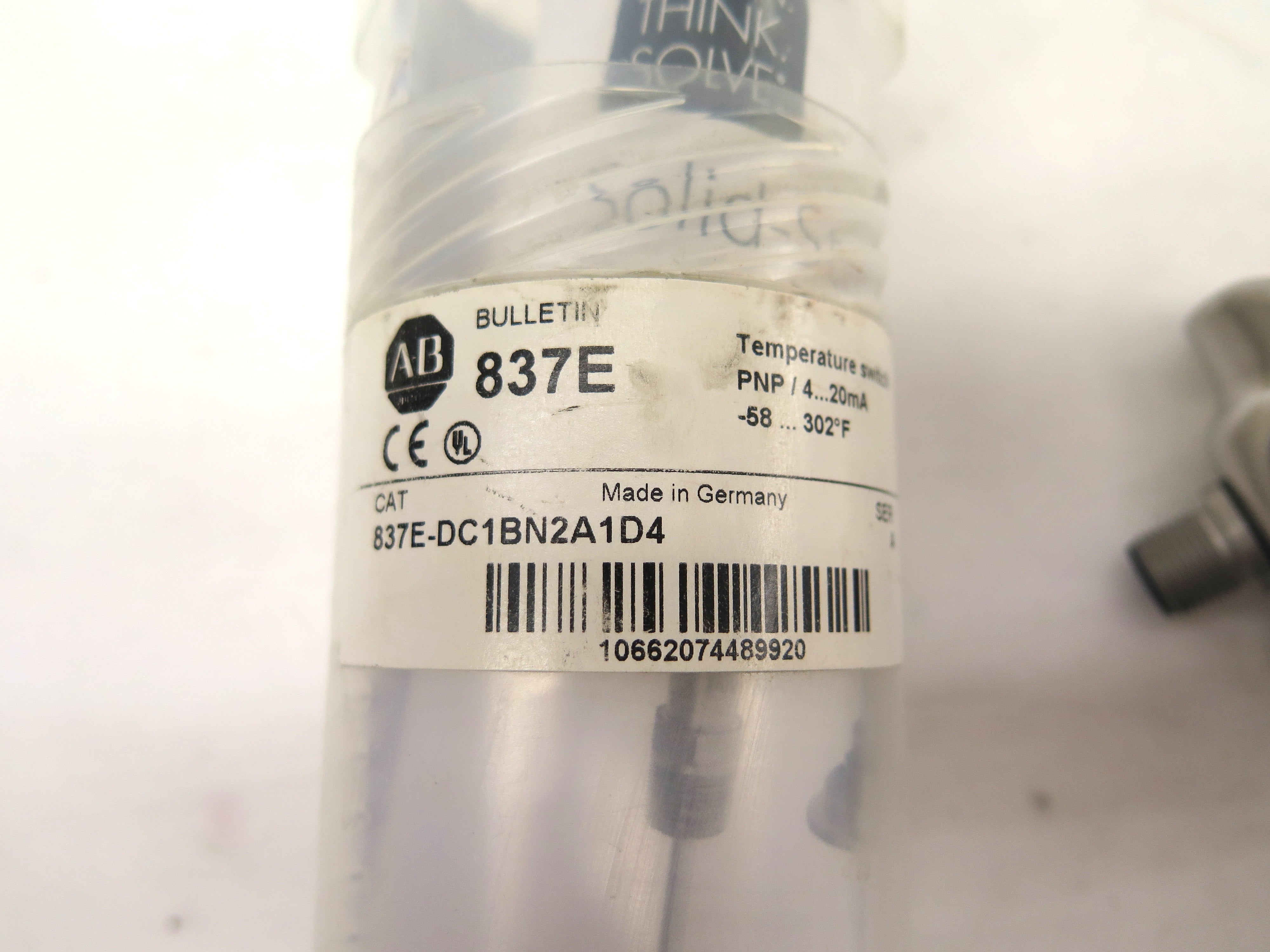 Allen-Bradley 837E-DC1BN2A1D4 Temperature Switch 4-20mA / -58-302¡F - Advance Operations