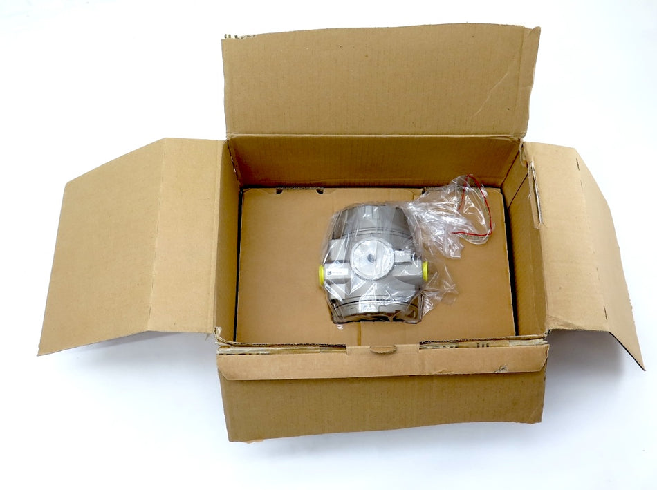 Endress + Hauser TMT162-CMQ1/101 Field Transmitter NEW IN ORIGINAL BOX - Advance Operations