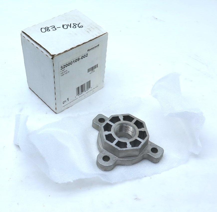 Honeywell 32000109-002 1"NPT Pipe Adapter For V5097 Valve - Advance Operations
