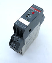 Load image into Gallery viewer, ABB CC-U/V Universal RMS Voltage Converter 1SVR040009R1400 110-240V
