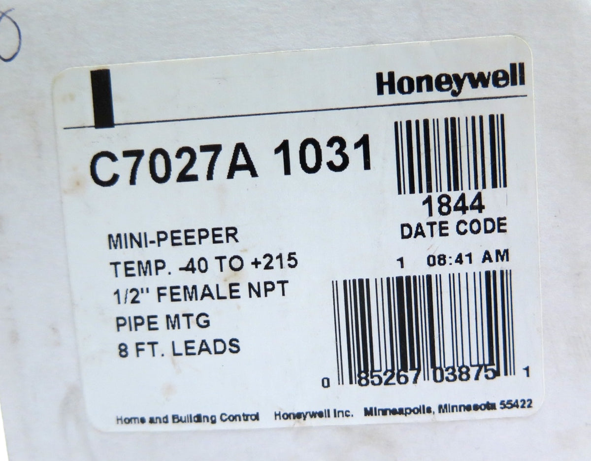 Honeywell C7027A 1031 Mini-Peeper -40 to +215 F 1/2" Female NPT Detector - Advance Operations