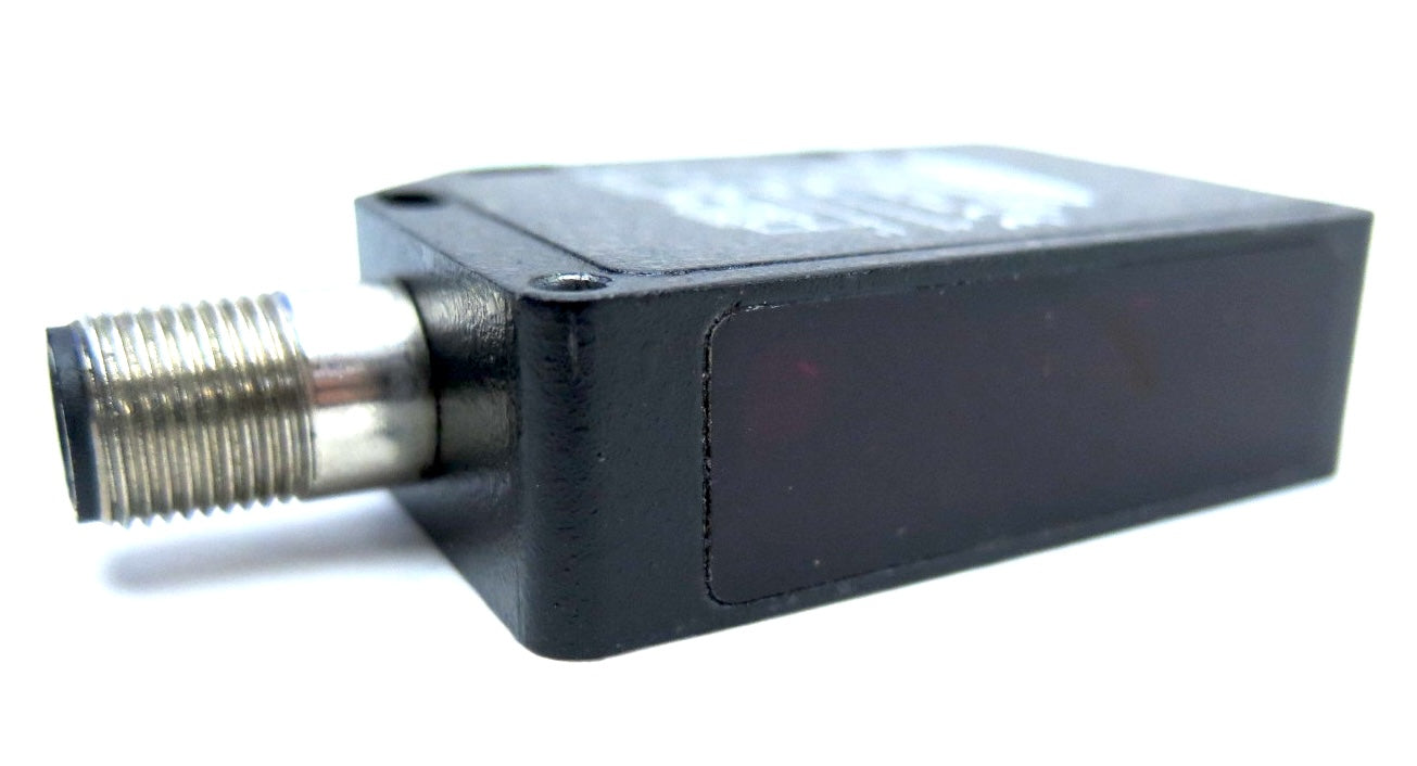 Banner QMT42VP6FF2000 Photoelectric Sensor - Advance Operations