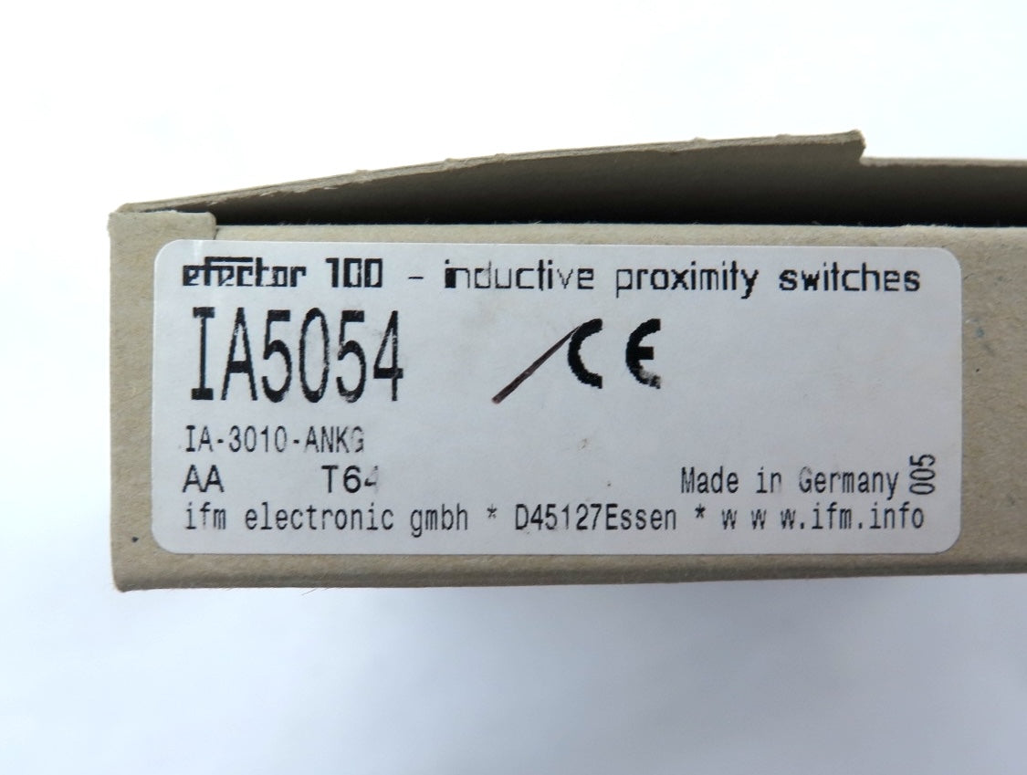IFM Efector IA5054 Inductive Proximity Switch - Advance Operations