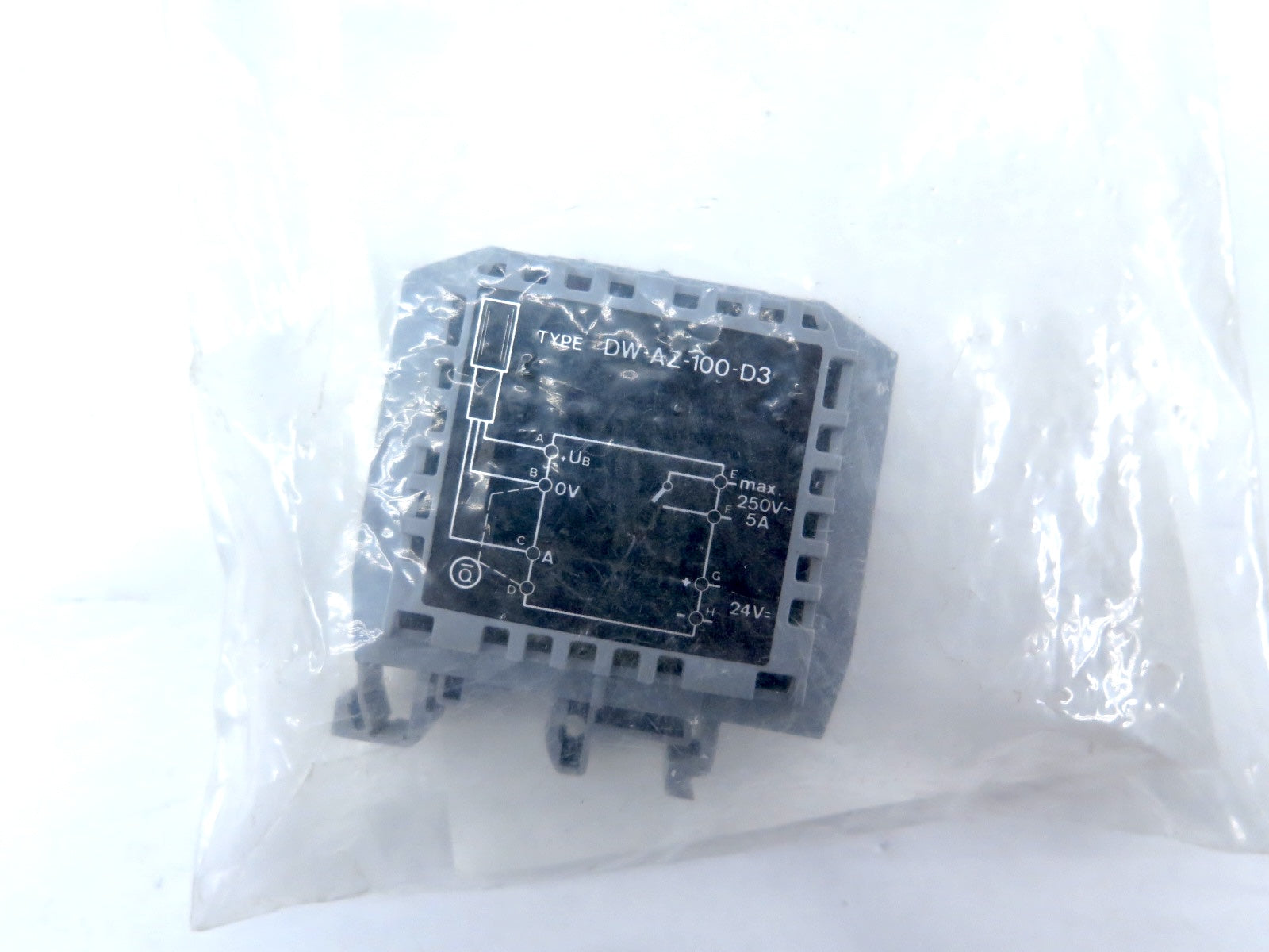 Contrinex DW-AZ-100-D3 Amplifier 3 Wire - Advance Operations