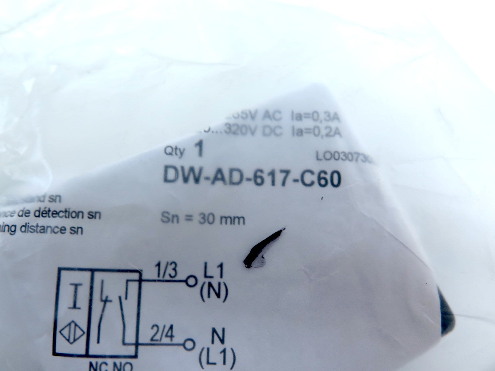 Contrinex DW-AD-617-C60 Rectangular Inductive Sensor - Advance Operations