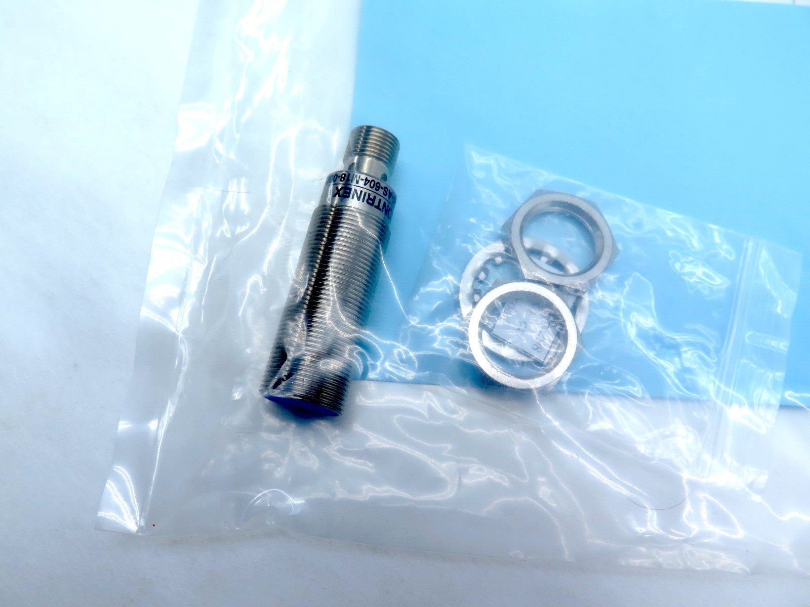 Contrinex DW-AS-604-M18-002 Inductive Sensor - Advance Operations