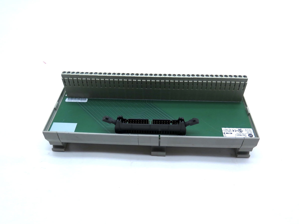 Allen-Bradley 1492-IFM40F-2 Digital Interface Module 0-132V - Advance Operations