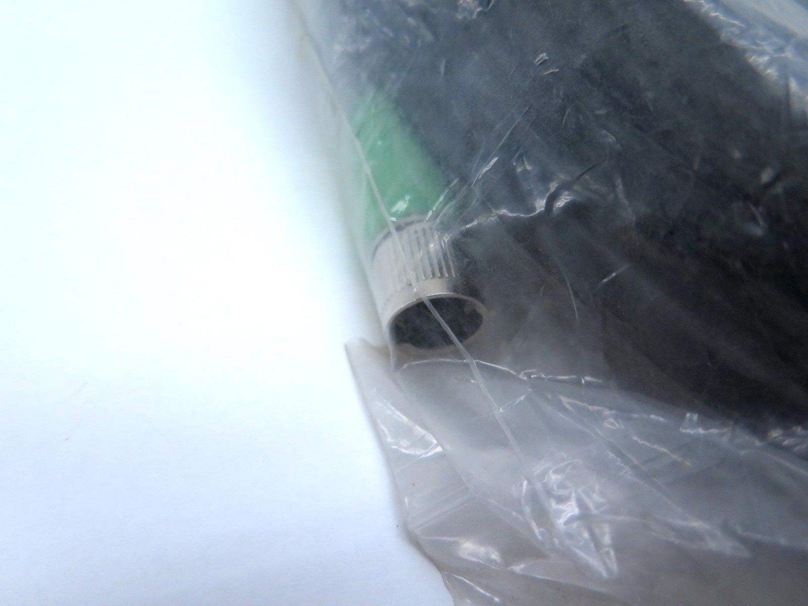 Phoenix Contact 5540399:10M / VA-M12-17P Male Assembly Cable 10M - Advance Operations