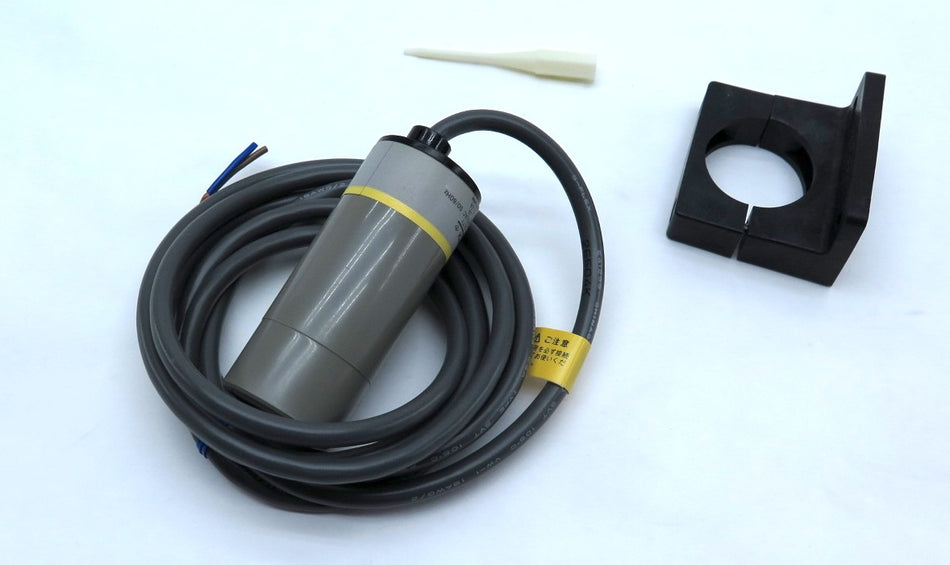 Omron E2K-C25MY1-US Capacitive Sensor - Advance Operations