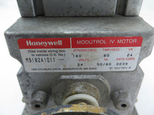 Load image into Gallery viewer, Honeywell M9182A1011 Modultrol IV Motor 24V 24VA Electric Actuator 60Sec - Advance Operations
