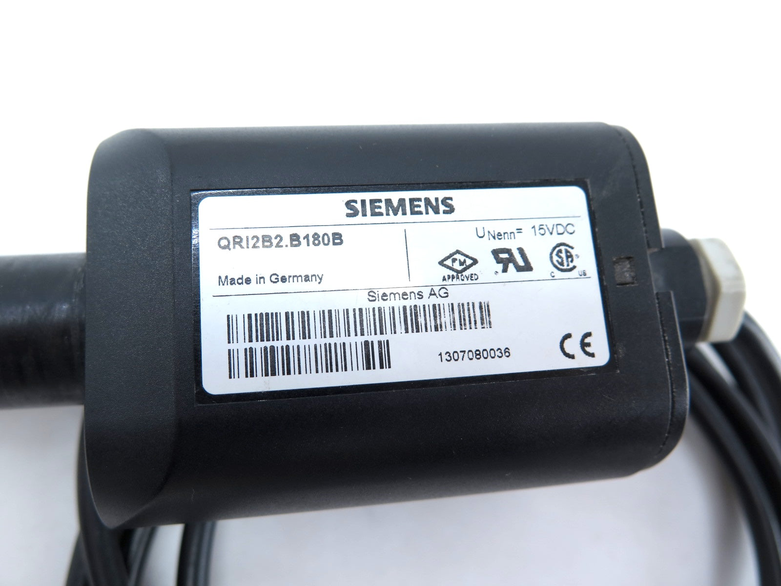 Siemens QRI2B2.B180B Infrated Burner Flame Detector Lateral Sensor - Advance Operations
