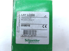 Load image into Gallery viewer, Schneider LA1LC030 Isolating Block 1F - Advance Operations
