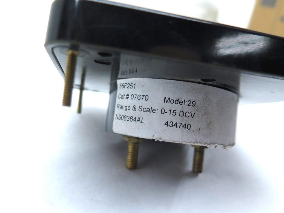 Simpson Voltmeter DC 0-15A Model 29 / 07670 - Advance Operations