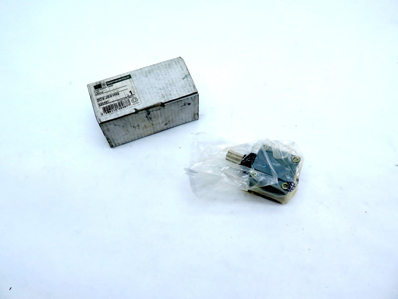 Telemecanique ZC2 JE01H2 Limit Switch Head - Advance Operations