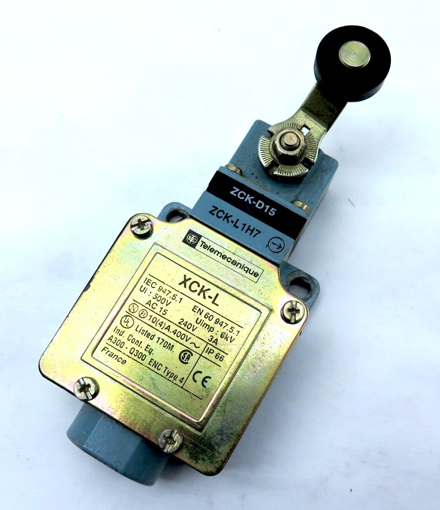 Telemecanique XCK-L Limit Switch & ZCK-D15 Operating Head - Advance Operations