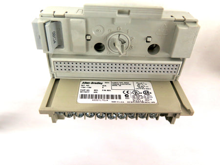 Allen-Bradley 1794-OW8 Flex I/O 8-Point Relay Digital Output Module - Advance Operations