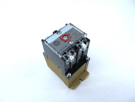 Allen-Bradley 700-P800A1 Control Relay - Advance Operations