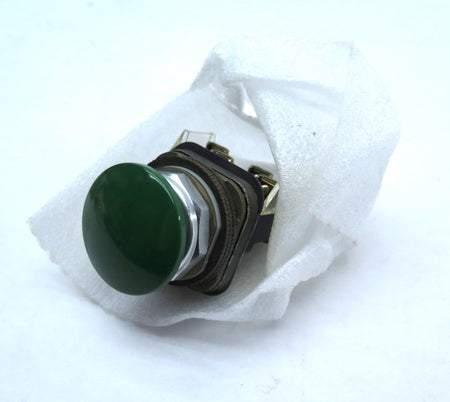 Allen-Bradley 800T-D1A Green Head Push Button Button Switch - Advance Operations