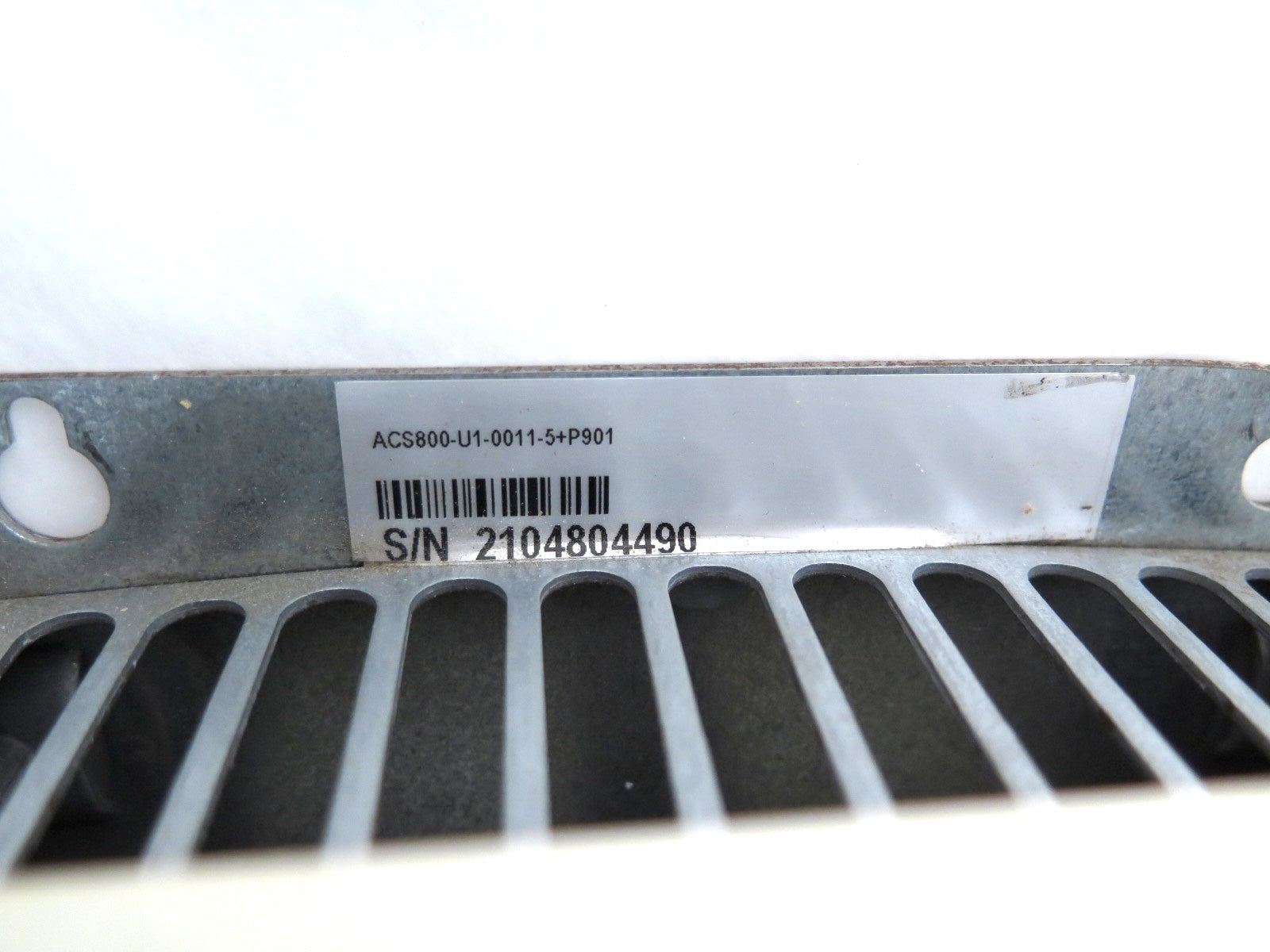 ABB ACS800-U1-0011-5+P901 AC Drive 10HP 380-500Vac 7.5kW - Advance Operations