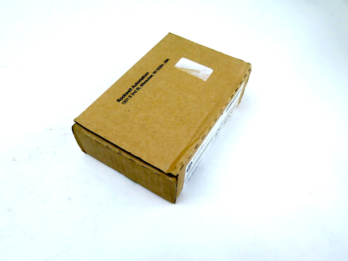 Allen-Bradley 1762-IQ16 16 PT. 24VDC SINK/SOURCE INPUT - Advance Operations