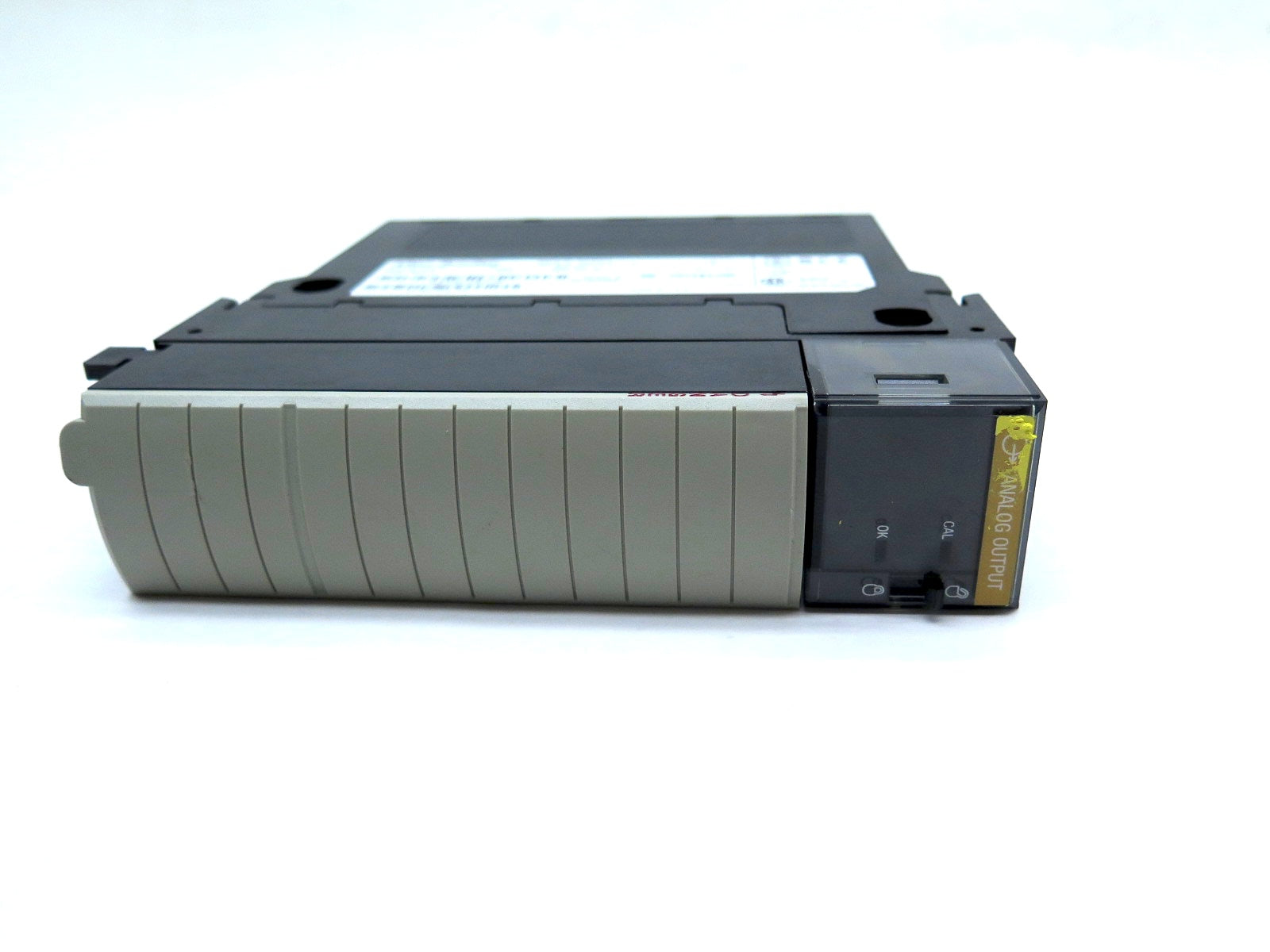 Allen-Bradley 1756-OF8 Ser.A ControlLogix Analog Output Module - Advance Operations