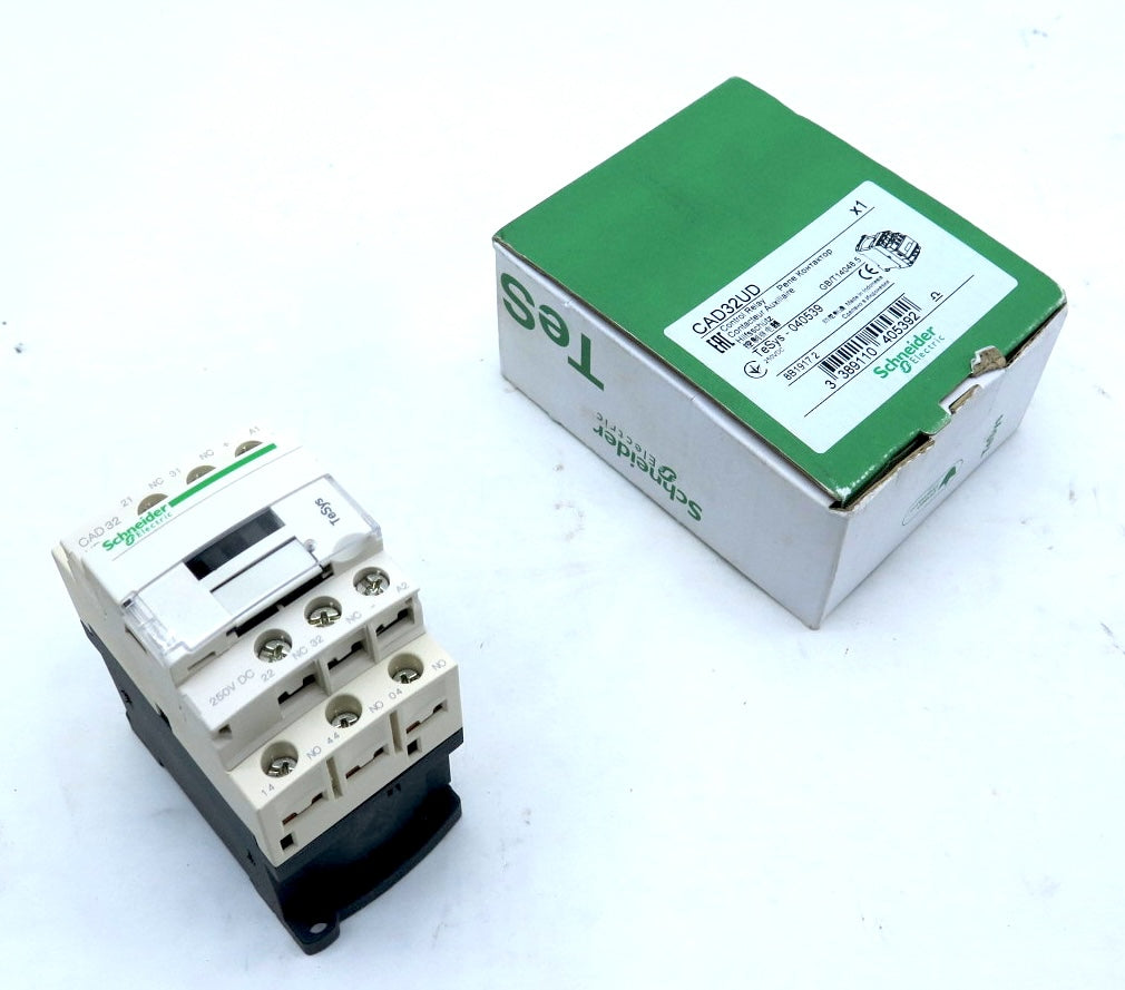 Schneider CAD32UD Control Relay - Advance Operations