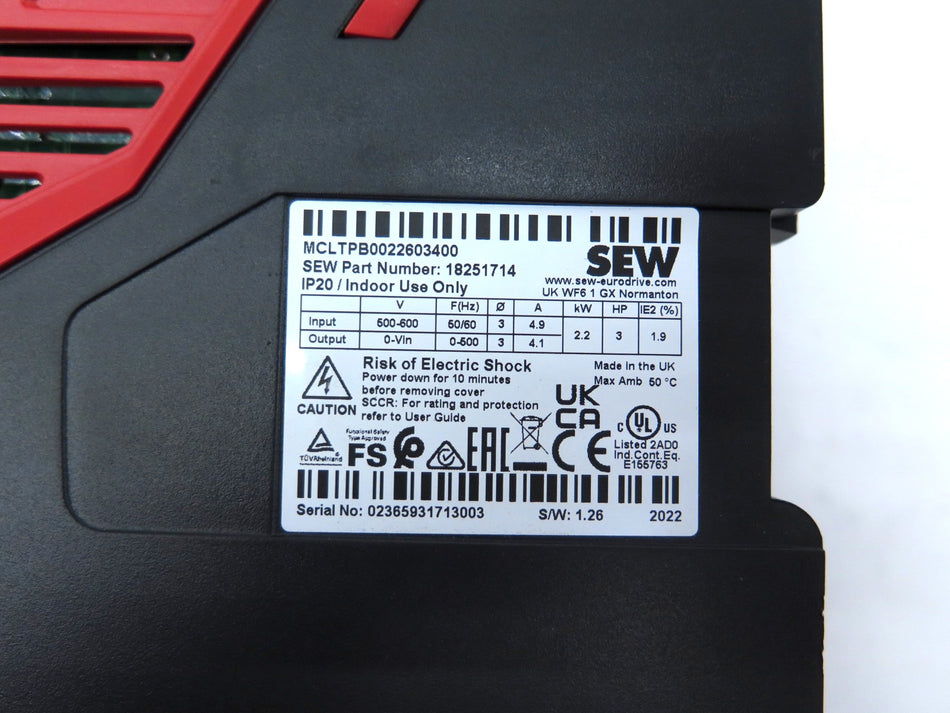 SEW Eurodrive MCLTPB0022603400 AC Drive 2.2kW / 3HP MOVTRAC LTB B 500-600V