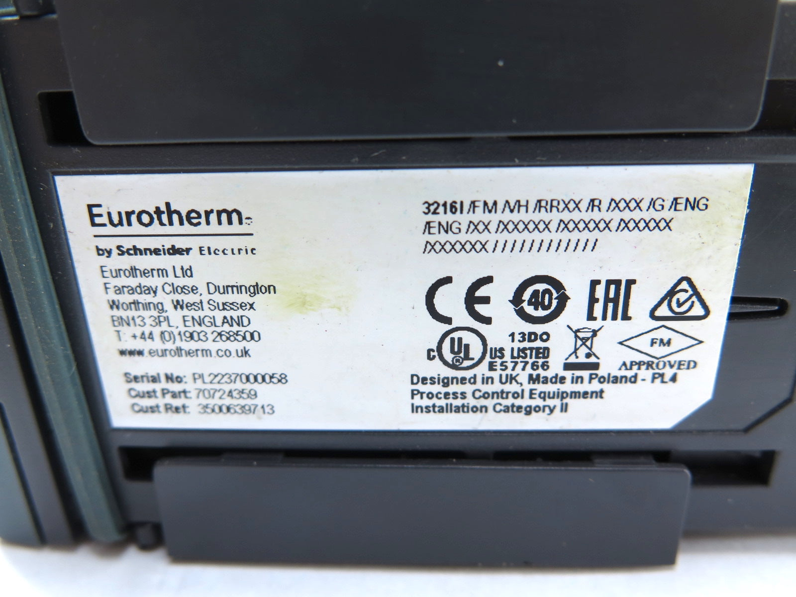 Eurotherm 32161/FM/VH/RRXX/R/XXX/G/ENG/ENG Controller - Advance Operations
