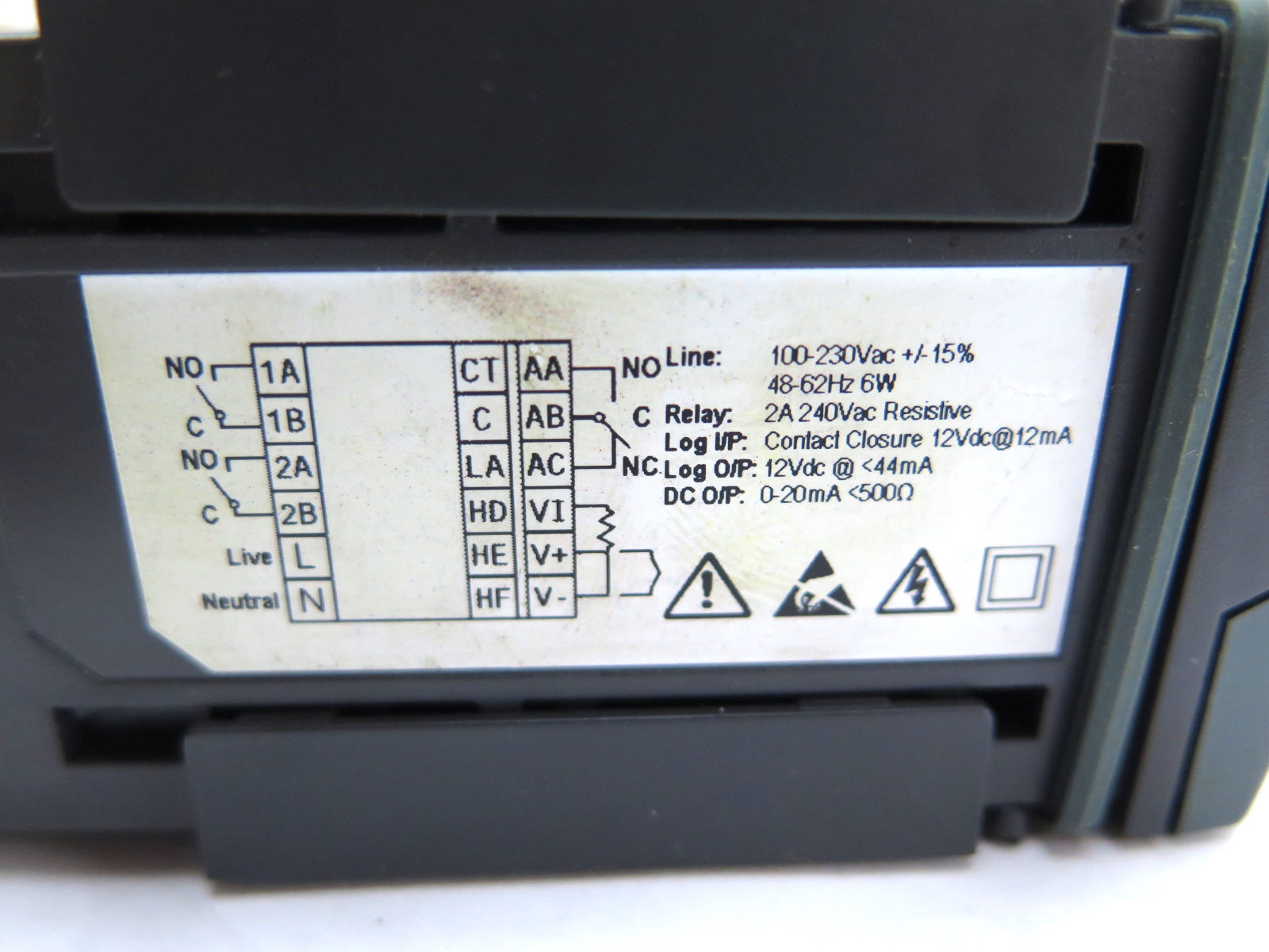 Eurotherm 32161/FM/VH/RRXX/R/XXX/G/ENG/ENG Controller - Advance Operations