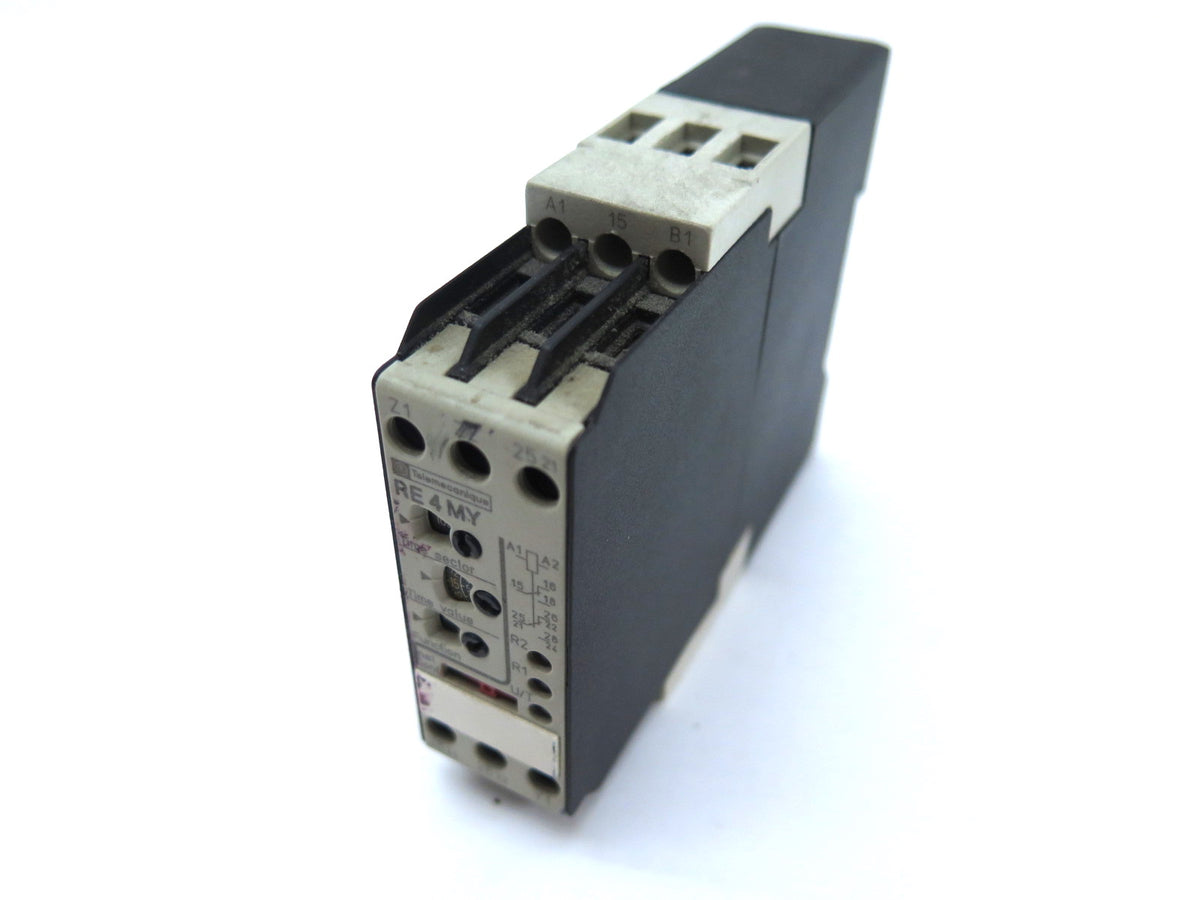 Telemecanique RE4 MY.13BU Time Relay 0.05-300h - Advance Operations