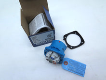 Load image into Gallery viewer, Meltric 63-38143-972 Inlet Plug DSN30 30A 600VAC 15hp Type 4X
