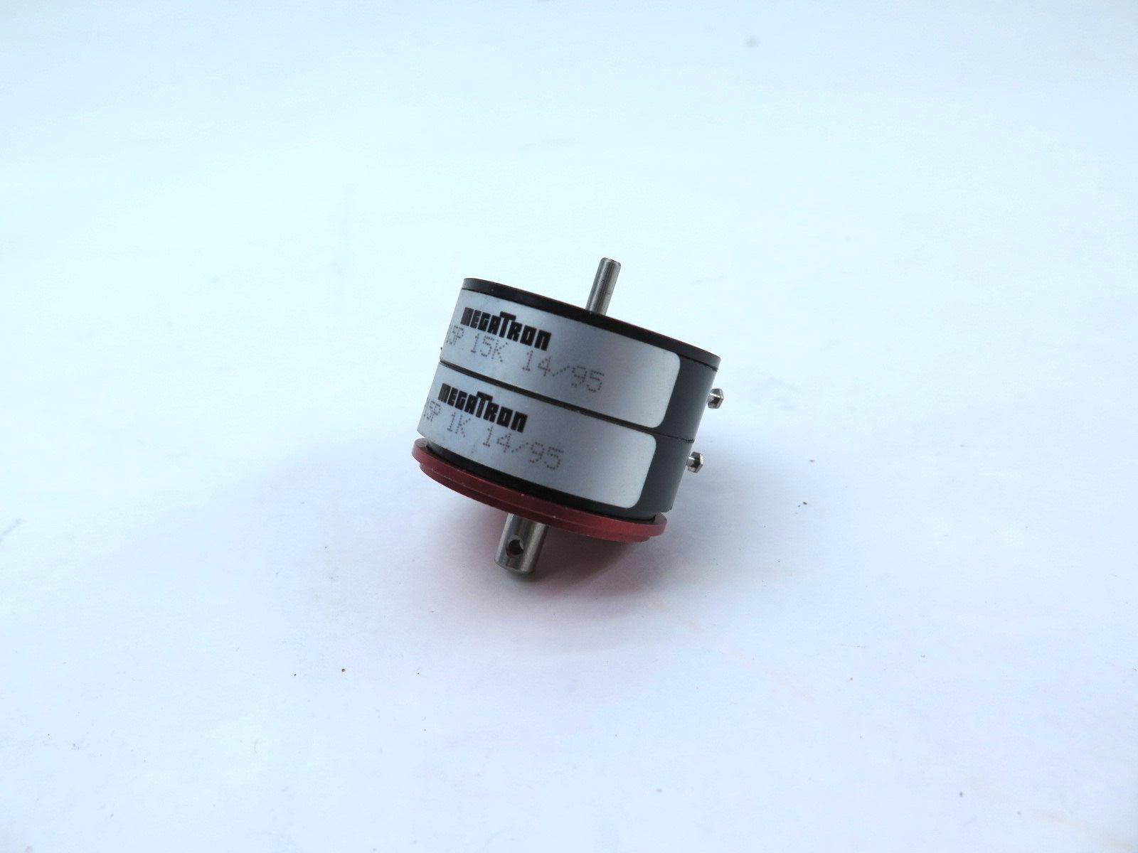 Megatron P15P 15K 14/95 P15P 1K 14/95 Potentiometer - Advance Operations