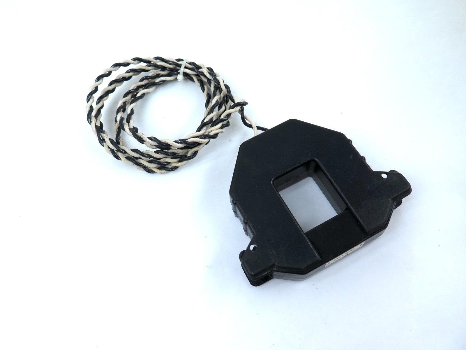 VERIS H6810-300A-1V Electrical Current Transducer, 300A, 1.0 V FS, 50/60HZ - Advance Operations
