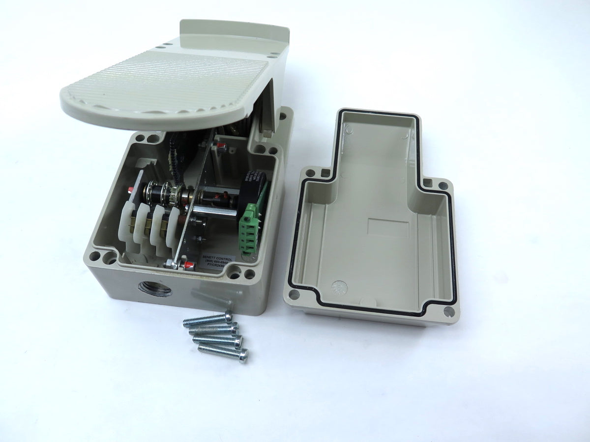 Magnetek 170296 Pedal Braketronic HD - Advance Operations