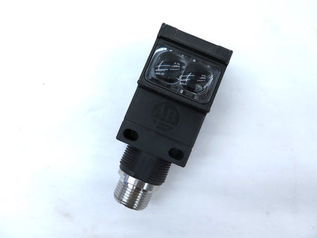 Allen-Bradley 42GRF-9002-QD Photoswitch Diffuse Sensor Ser.B - Advance Operations