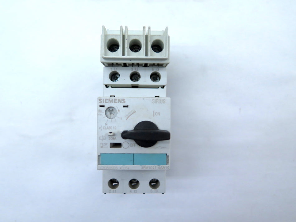 Siemens 3RV1021-4AA10 Motor Starter **LOT OF 2** - Advance Operations