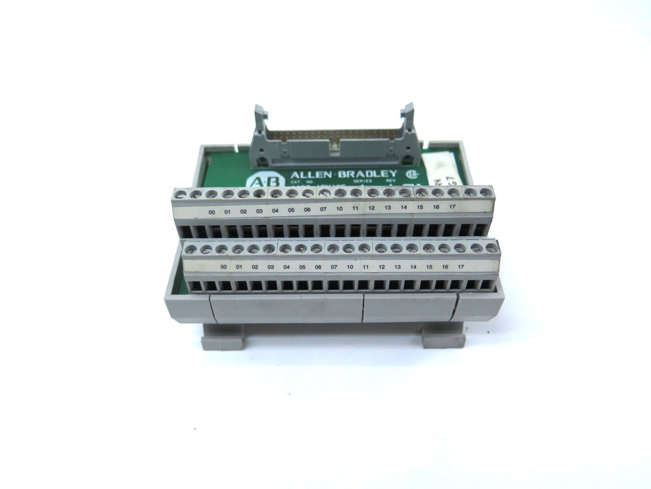 Allen-Bradley 1492-IFM40F Terminal Block I/O Module Ser.A - Advance Operations