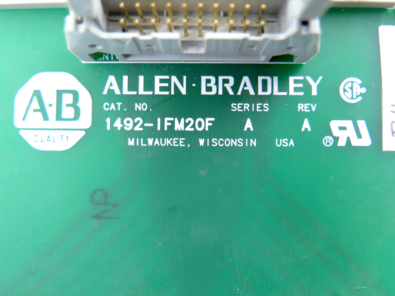 Allen-Bradley 1492-IFM20F Terminal Interface Module - Advance Operations