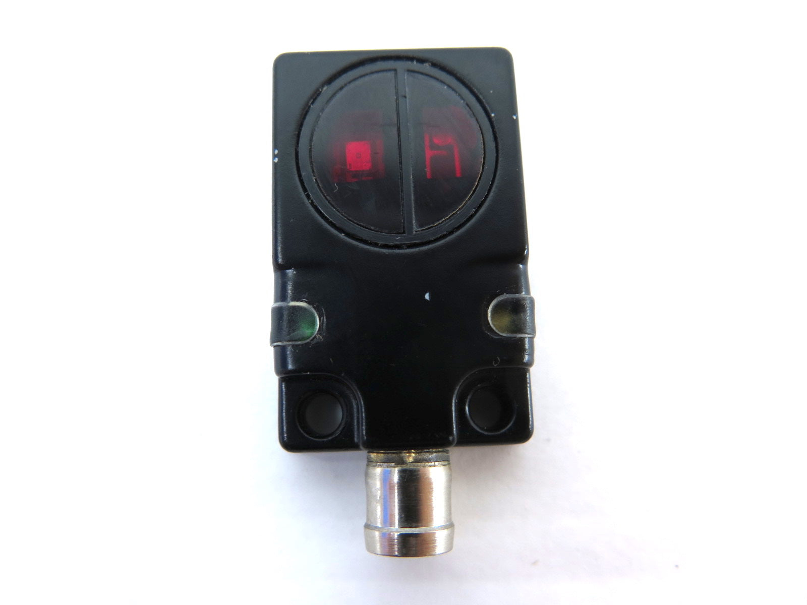 Banner N-05-Q08-AP7-V1131 Photoelectric Sensor - Advance Operations