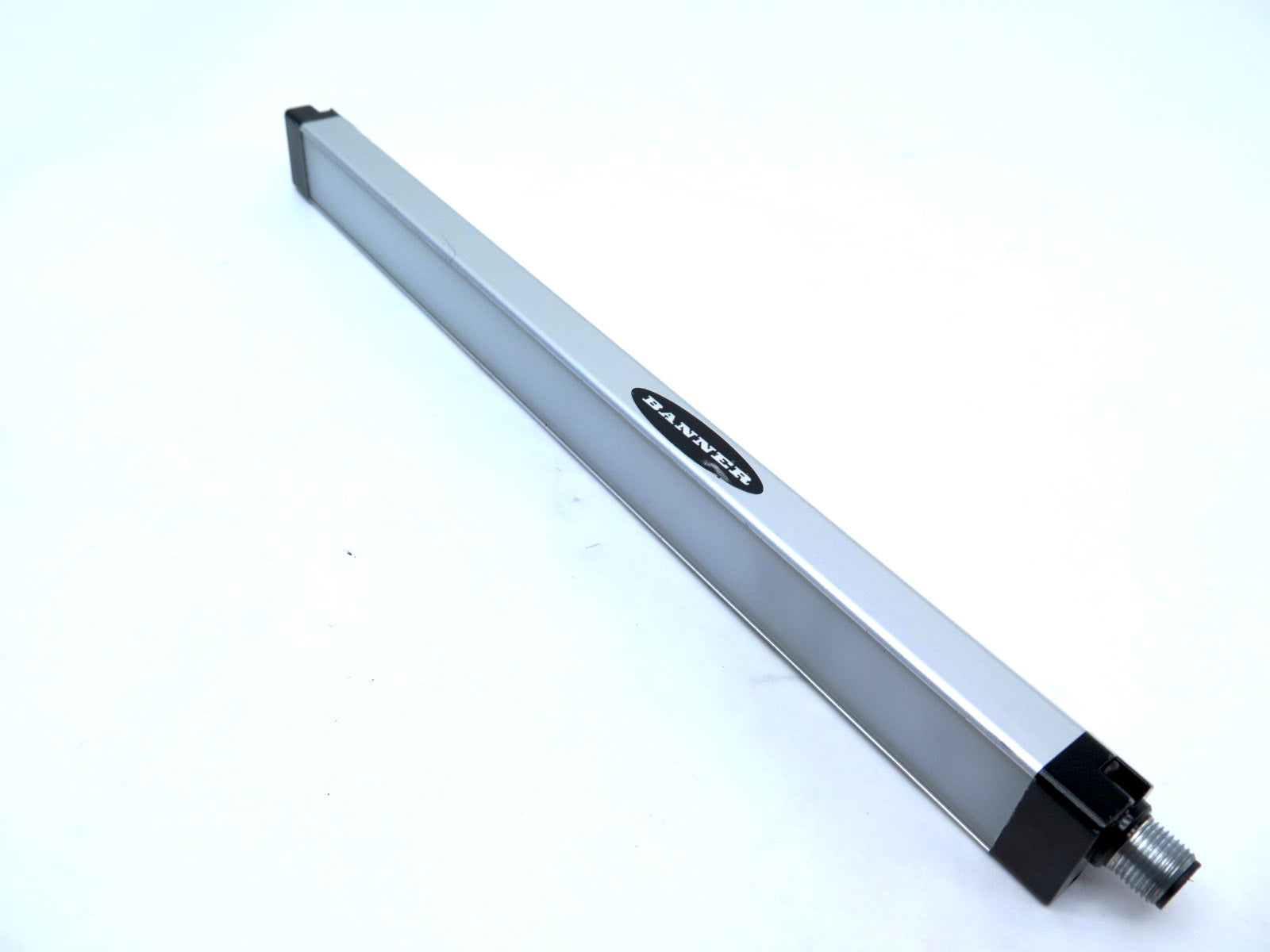 Banner LED Work Light WLS28-2XR285DXQ - Advance Operations
