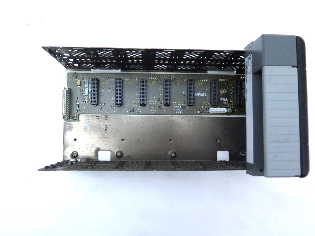 Allen-Bradley 1756-A7/A 7-Slot Chassis - Advance Operations