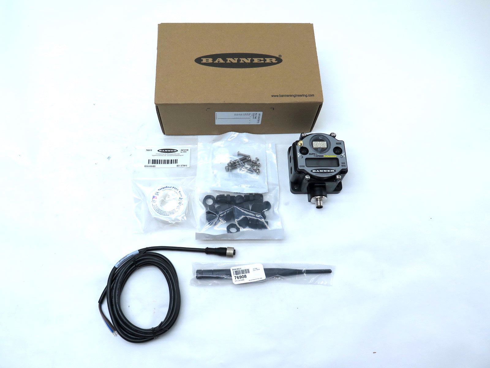Banner DX80N9X6S-P2 17443 Industrial Wireless Gateways - Advance Operations