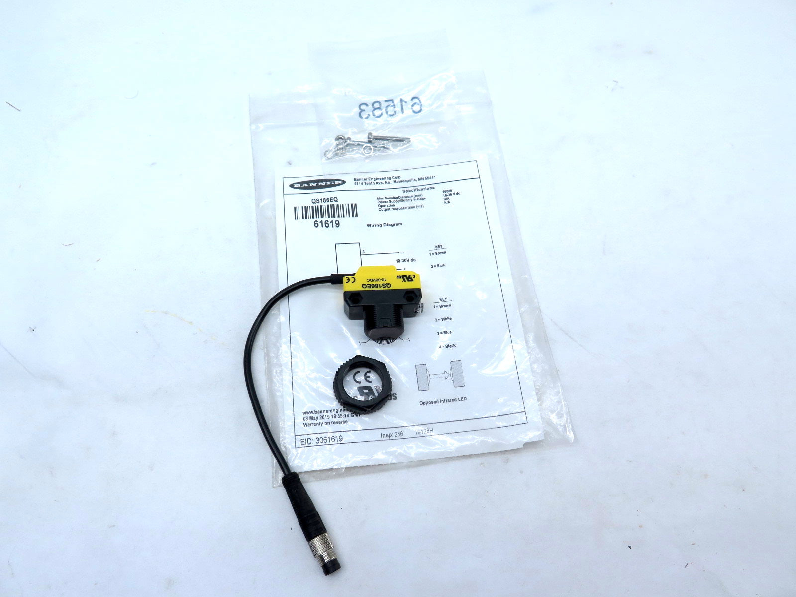 Banner QS186EQ 61619 World-Beam Photoelectric Sensor - Advance Operations