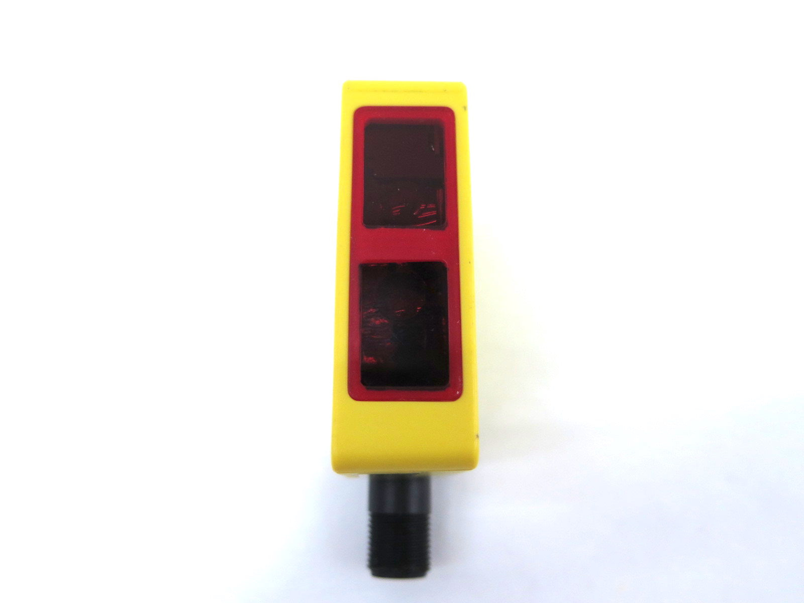 Banner Q50AVNQ 63875 LED Based Triangulation Measurement - Advance Operations